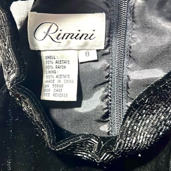 🖤VTG Rimini, Velvet Noir, Halter,Sexy Lower Slit, Lined, Zippered Back, Size 8 - Picture 7 of 17